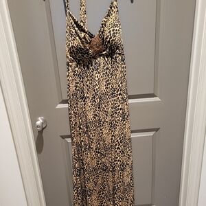 Pyramid Collection maxi dress. Leopard print, halter dress. Size XXL.